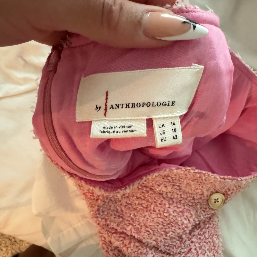 Pink & white tweed skirt from Anthropologie - Picture 4 of 4